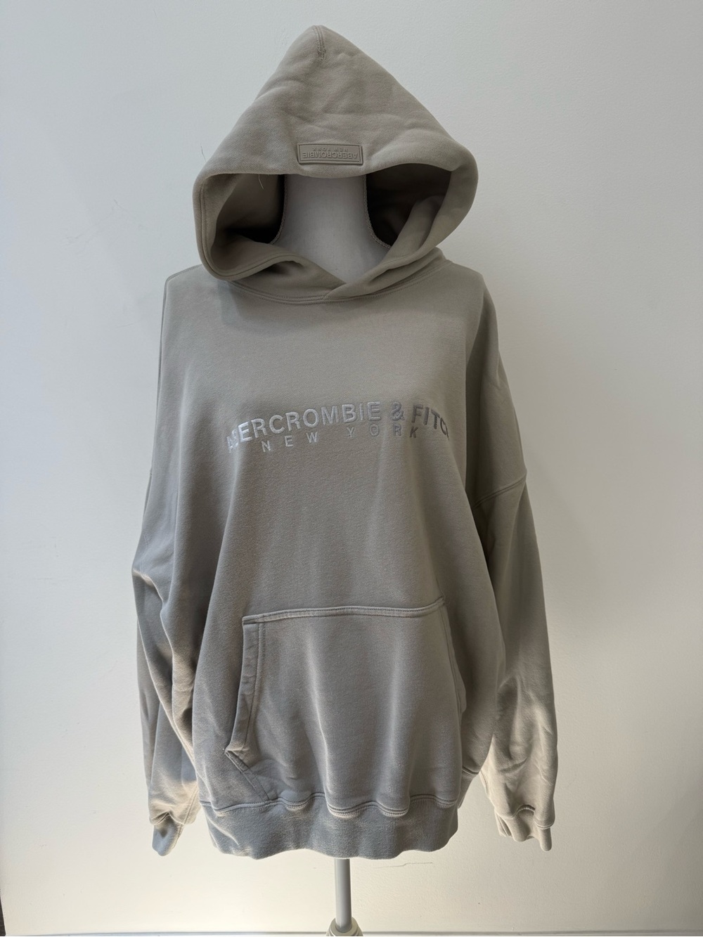 Abercrombie & Fitch Oversized Hooded Sweatshirt